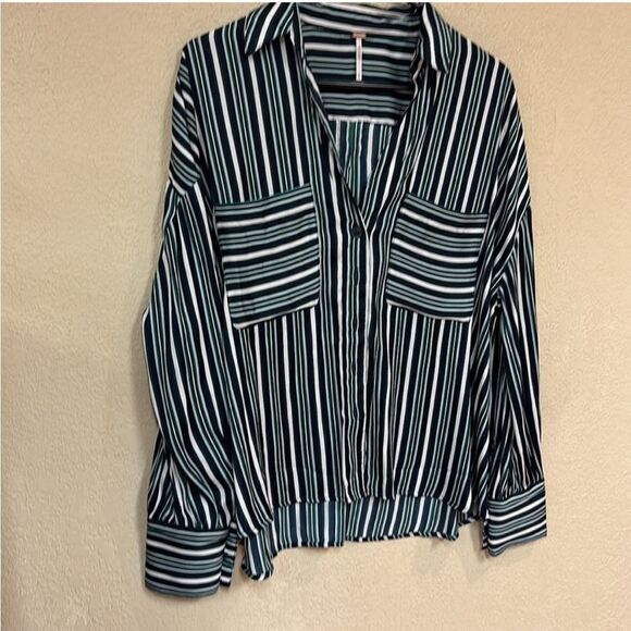 Free People womans mad about you striped silky blouse oversized - S - Picture 3 of 5